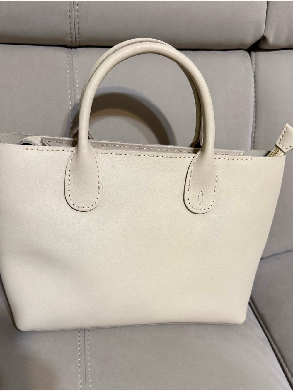 Portland Leather large raindrop